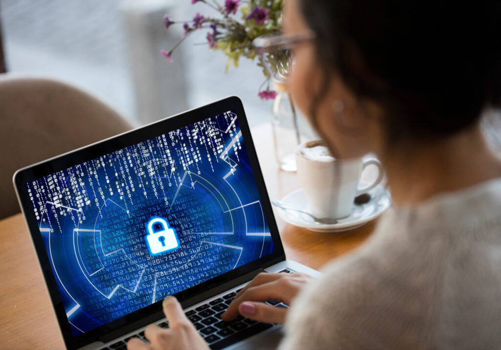 Fortaleciendo la Seguridad de Datos del Cliente en la Industria del Retail: Guía para el Mes de Concientización sobre Ciberseguridad 2023